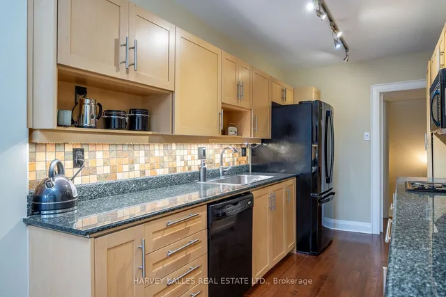 Additional image 12 of 279 BRIAR HILL Ave