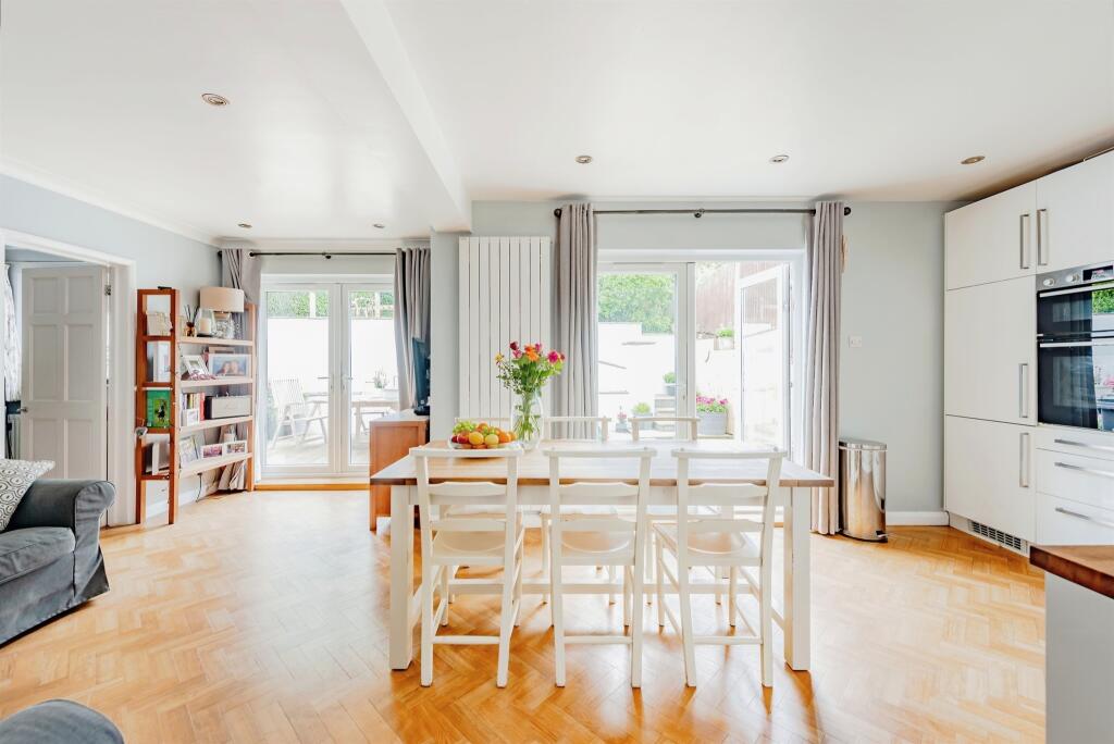 Additional image 5 of Church Lane Drive, Coulsdon