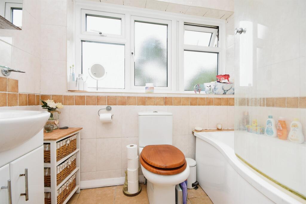 Additional image 8 of Stambourne Road, Toppesfield, Halstead