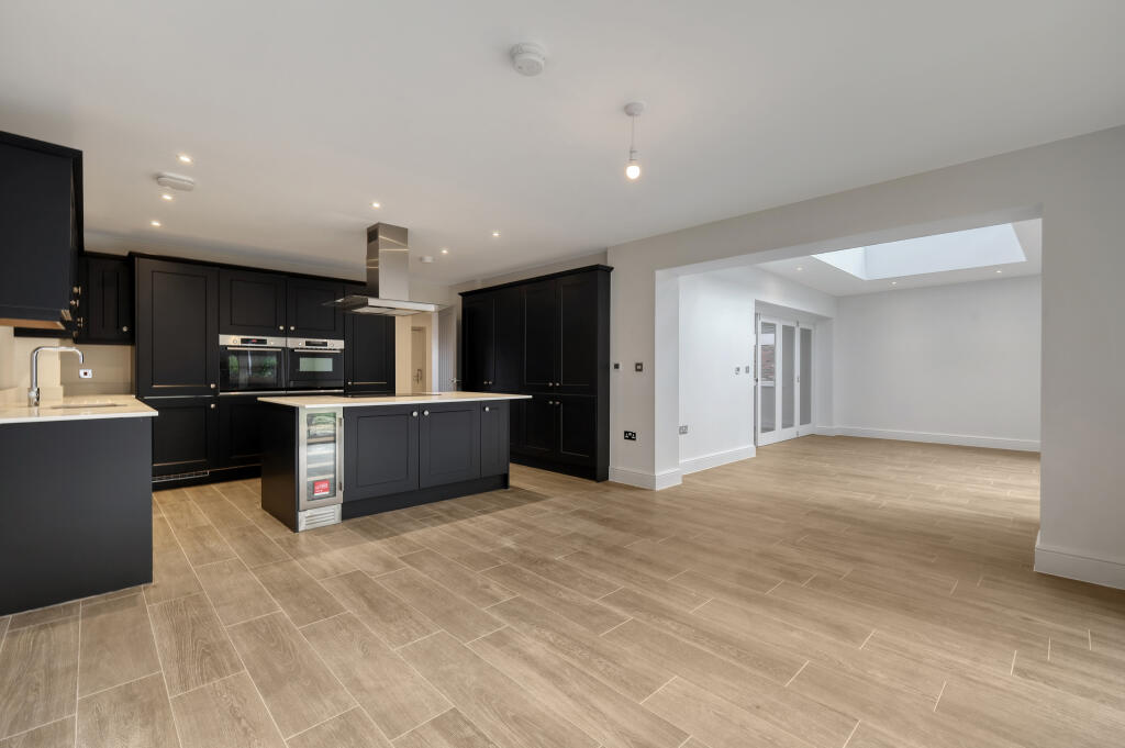 Additional image 4 of The Oak, Ash View, Takeley, Essex