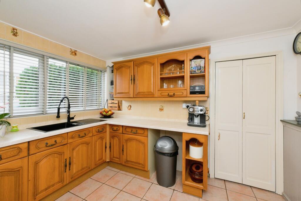 Additional image 7 of Upper Mealines, Harlow, CM18