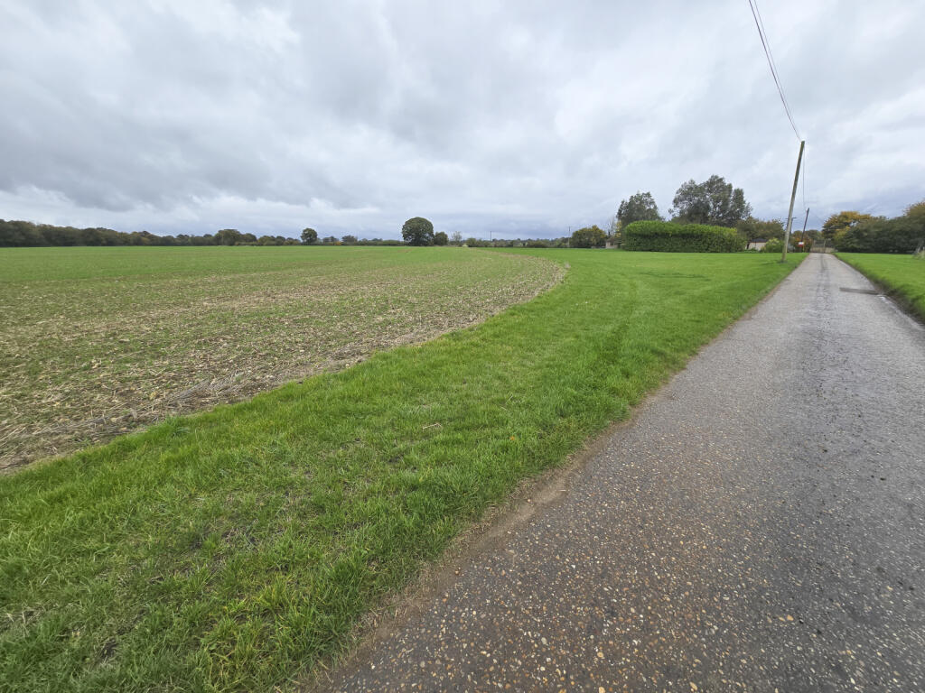 Additional image 7 of Bishops Green, Barnston, Dunmow, Essex, CM6