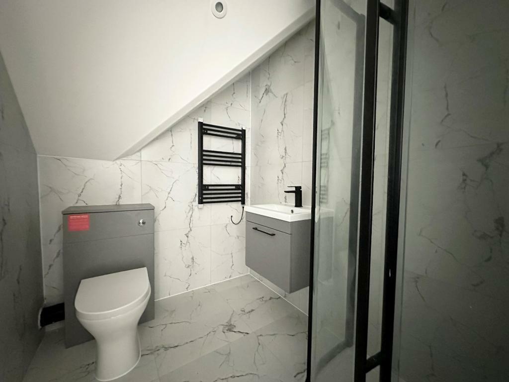 Additional image 11 of Whyteleafe Hill, Whyteleafe, CR3 0AG