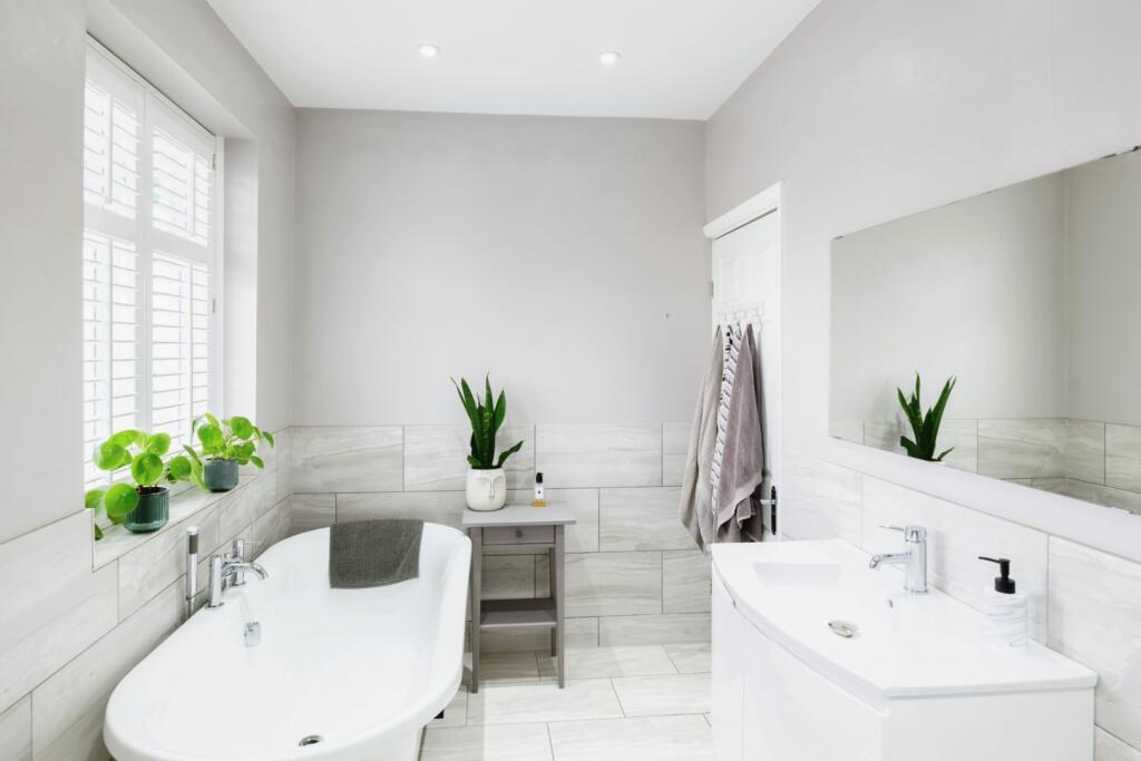 Additional image 20 of Third Avenue, Chelmsford, CM1