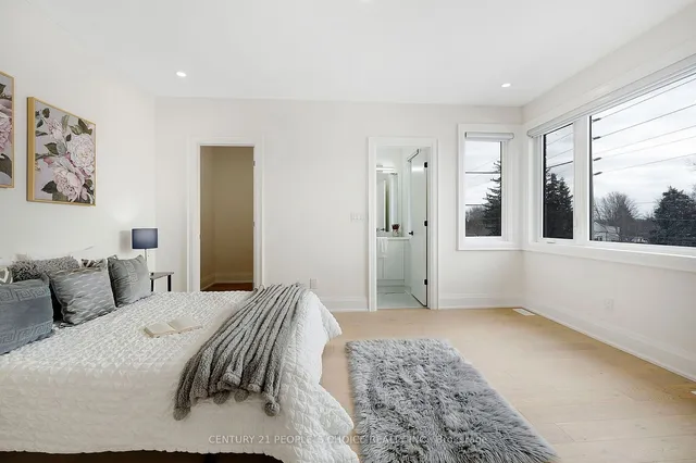 Additional image 21 of 8915 Heritage Rd