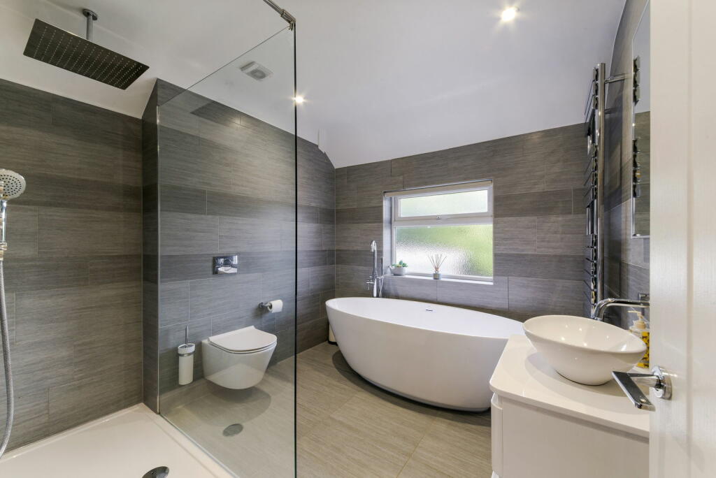 Additional image 13 of Woodstock Road, Coulsdon, CR5 3HS