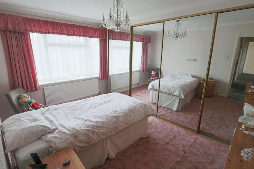 Additional image 4 of Lingfield Gardens, Coulsdon, CR5 1QQ