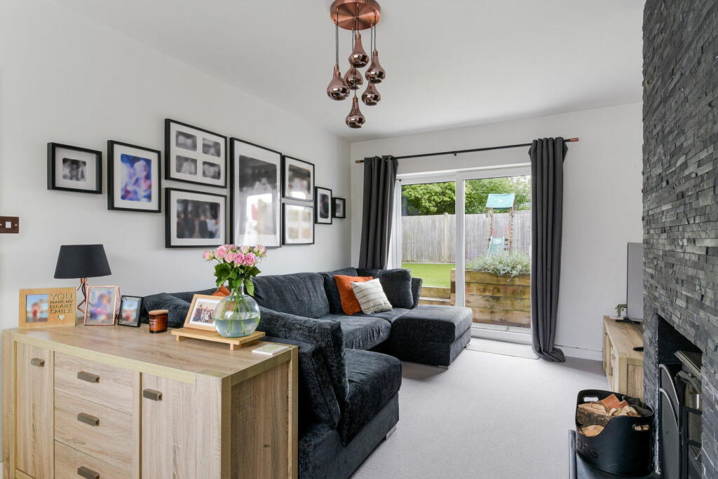 Additional image 2 of Woodstock Road, Coulsdon, CR5 3HS