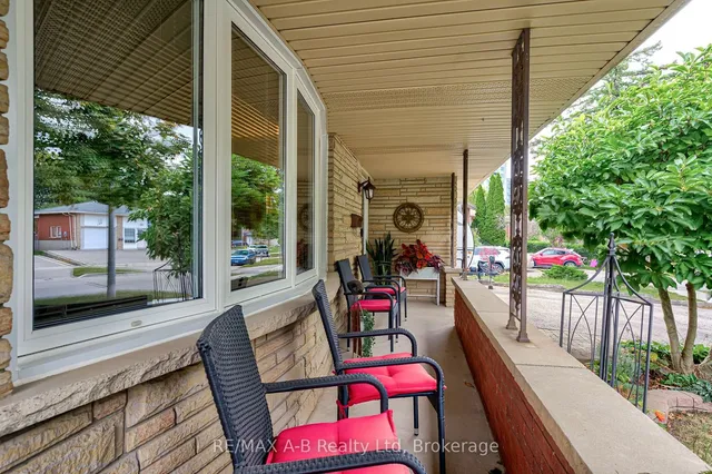 Additional image 4 of 78 Coach Hill Dr