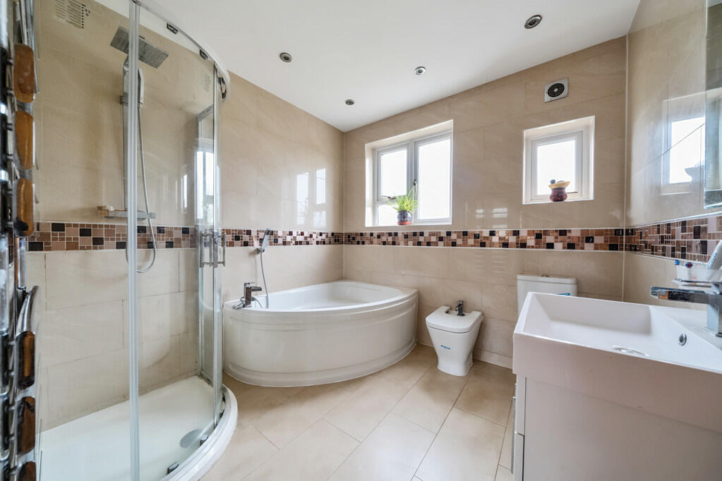 Additional image 6 of Bensham Manor Road, Thornton Heath