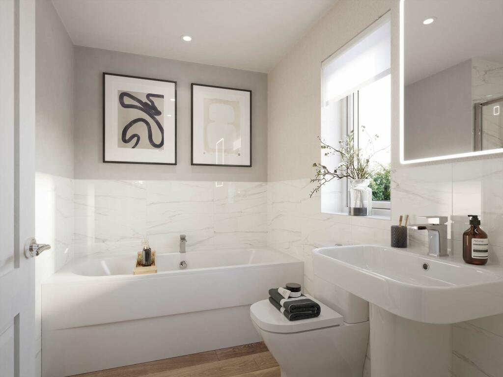 Additional image 7 of Gaston End, 
East Bergholt, 
Suffolk, 
CO7 6RF