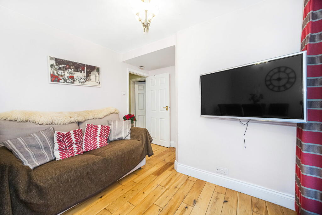 Additional image 10 of Shelley Close, Ongar, CM5