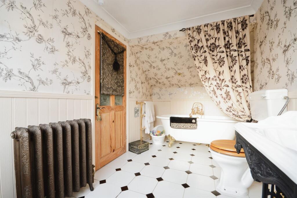 Additional image 12 of Deal Tree Bungalows, Doddinghurst, Brentwood