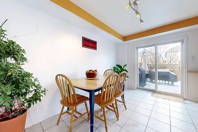 Additional image 7 of 180 Tiller Tr