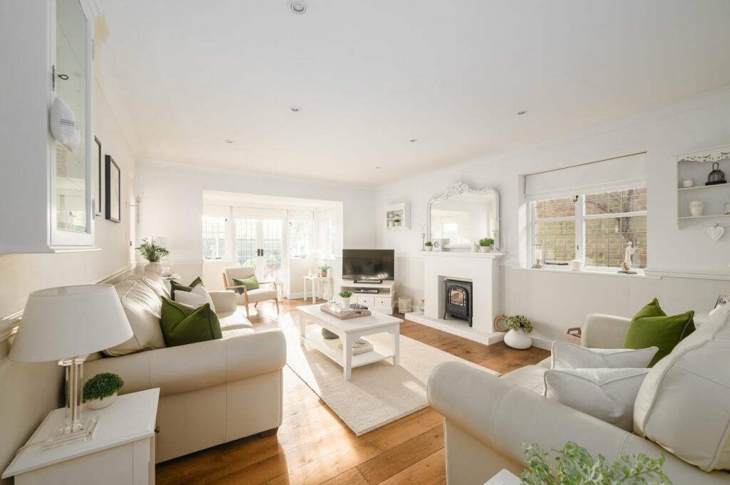 Additional image 4 of Whitby Avenue, Ingrave, Brentwood, CM13