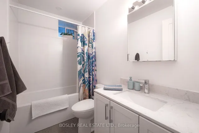 Additional image 29 of 233 Mcroberts Ave