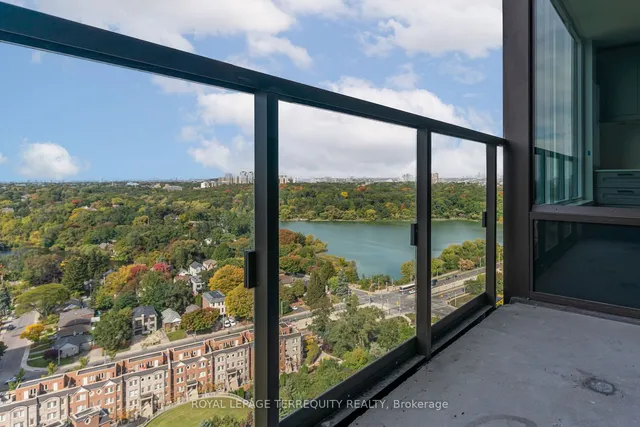 Additional image 17 of 1926 Lake Shore Blvd Unit 2716