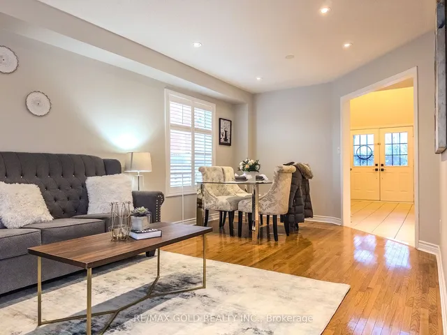 Additional image 3 of 21 Milkweed Cres