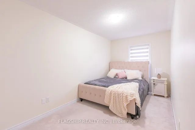 Additional image 11 of 19 Cedar Lake Cres