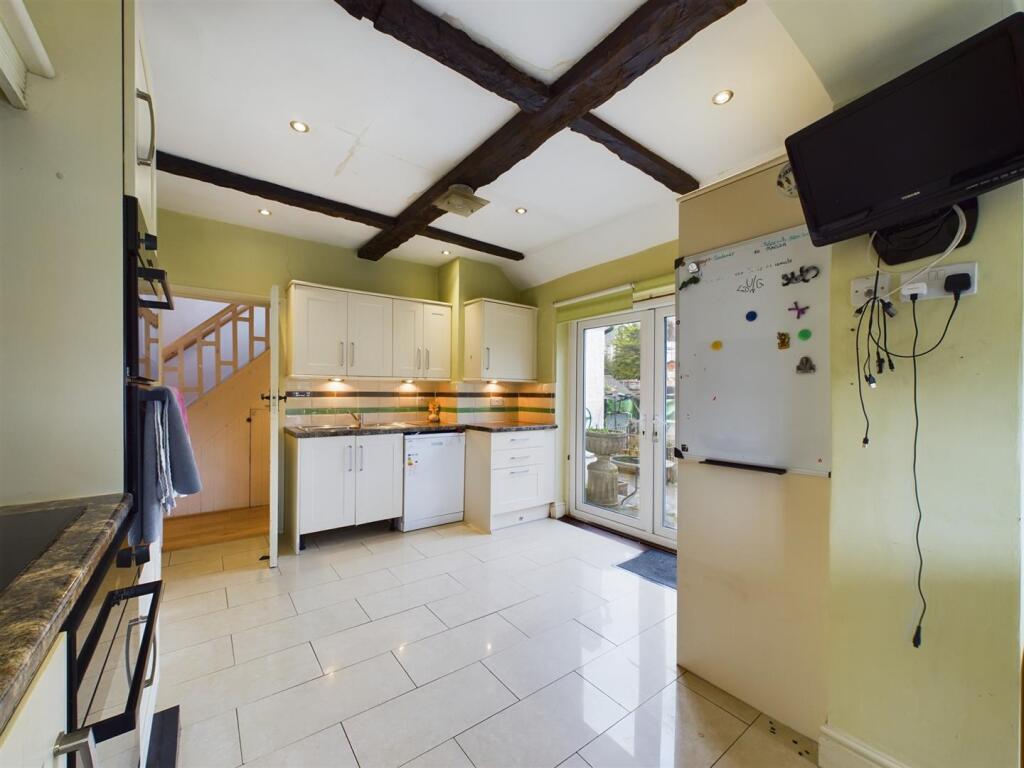 Additional image 18 of The Drive, Coulsdon