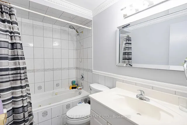 Additional image 34 of 48 Mandarin Cres