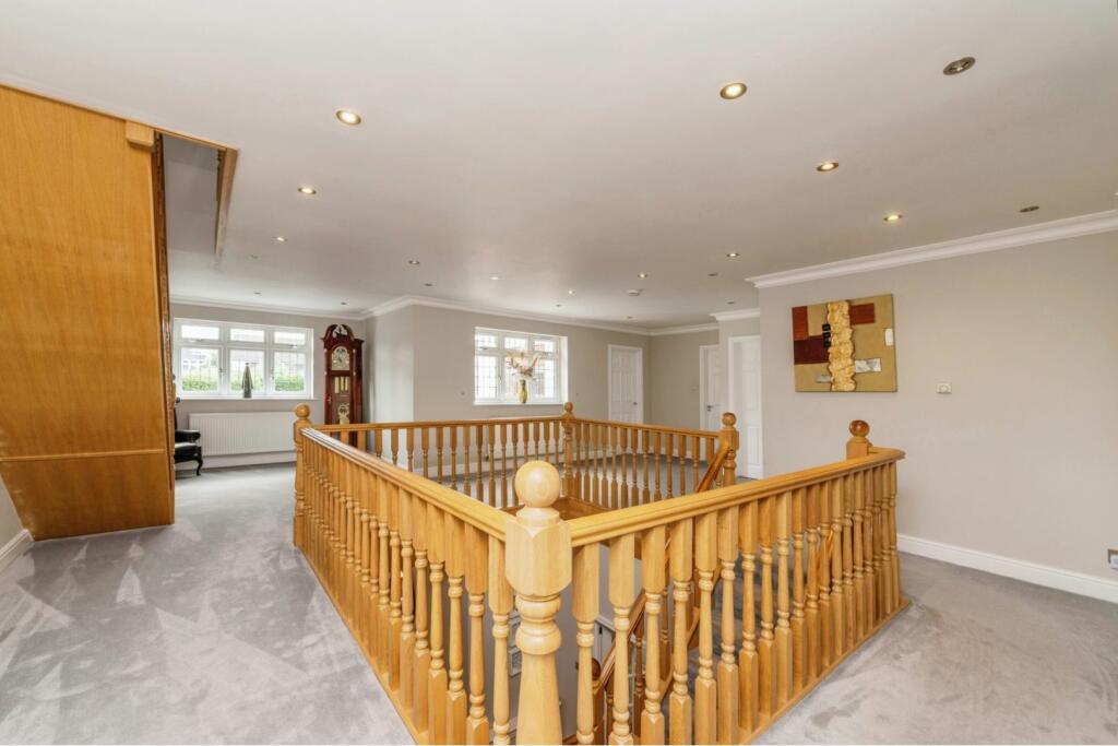 Additional image 12 of Mountnessing Road, Billericay, CM12