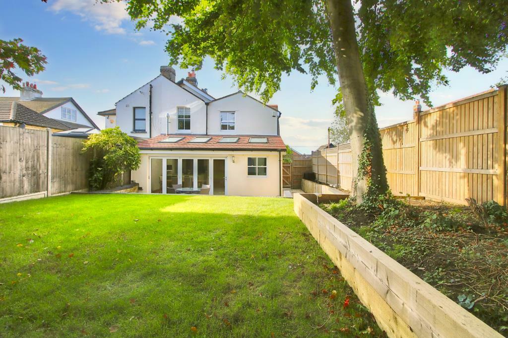 Additional image 20 of Shanklin Avenue, Billericay