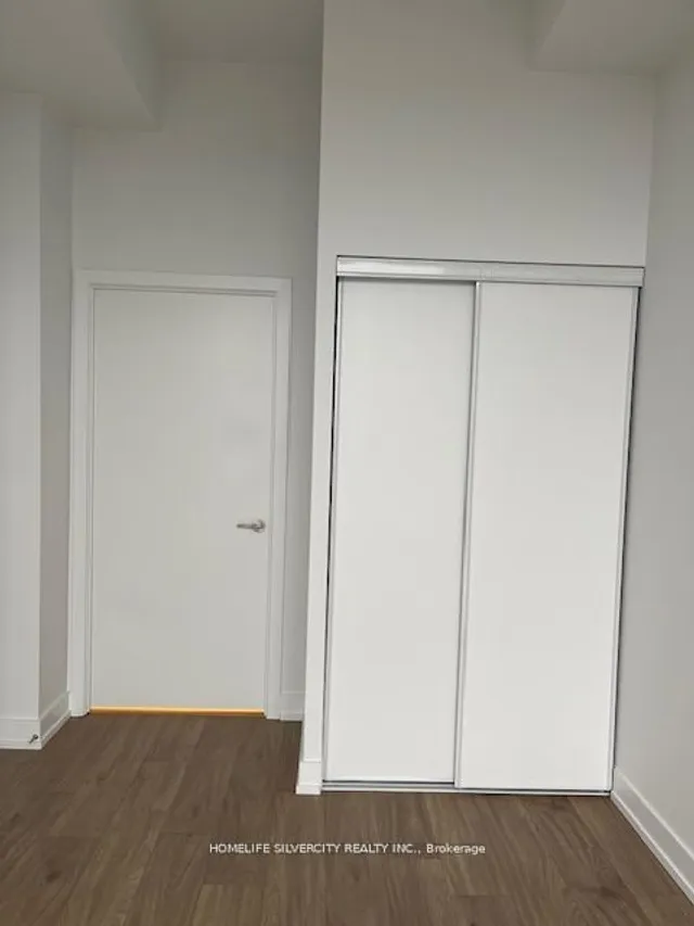 Additional image 18 of 215 Veterans Dr Unit 801