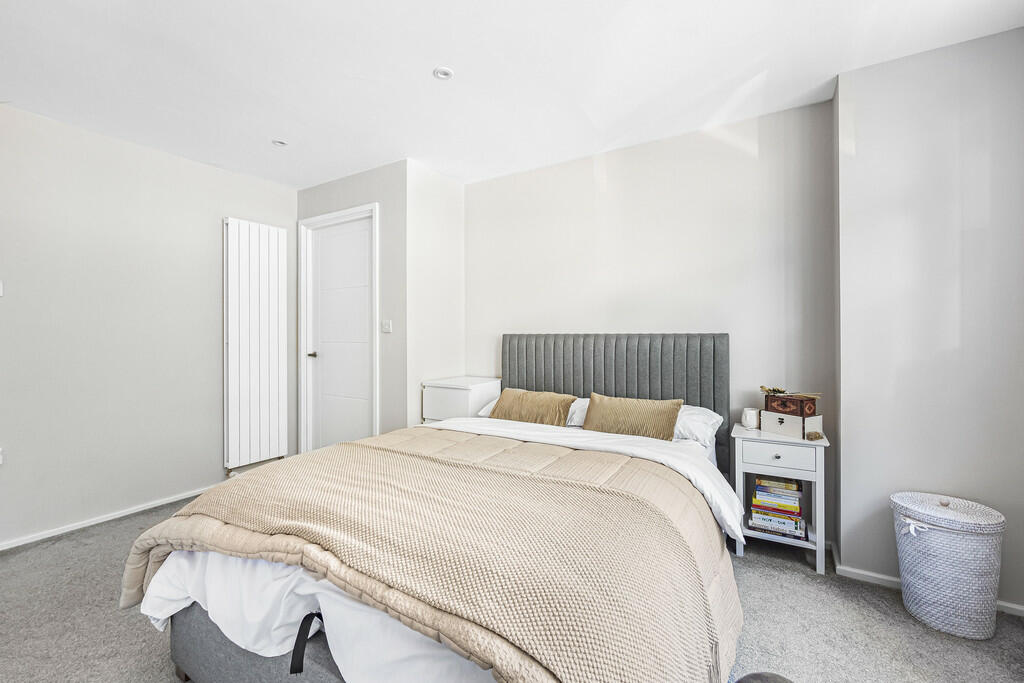 Additional image 14 of Chalkhurst Court , 32 Lismore Road