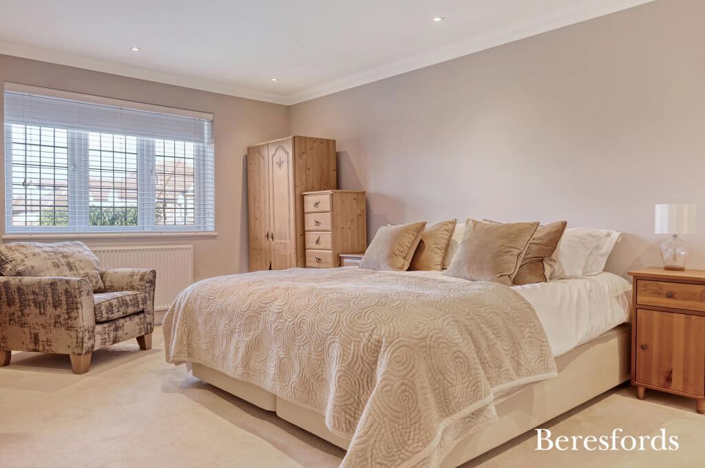 Additional image 18 of London Road, Brentwood, CM14