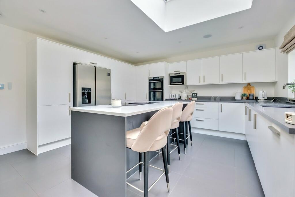 Additional image 6 of Chignal Road, Chelmsford, CM1