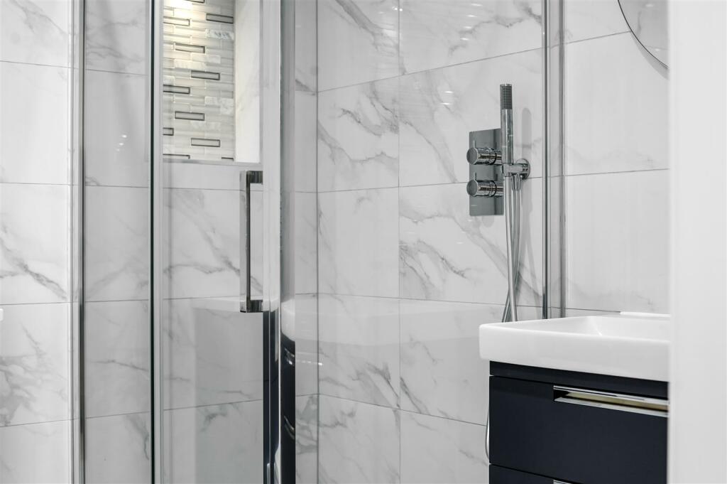 Additional image 17 of New Road, Little Burstead, Billericay