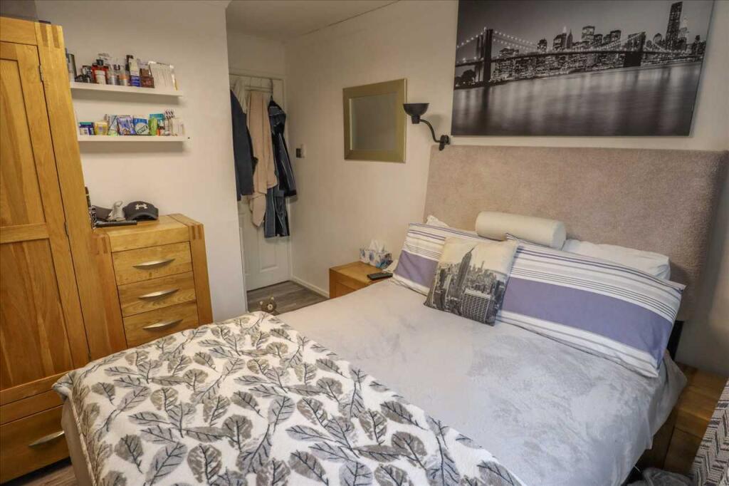 Additional image 4 of Southlands Close