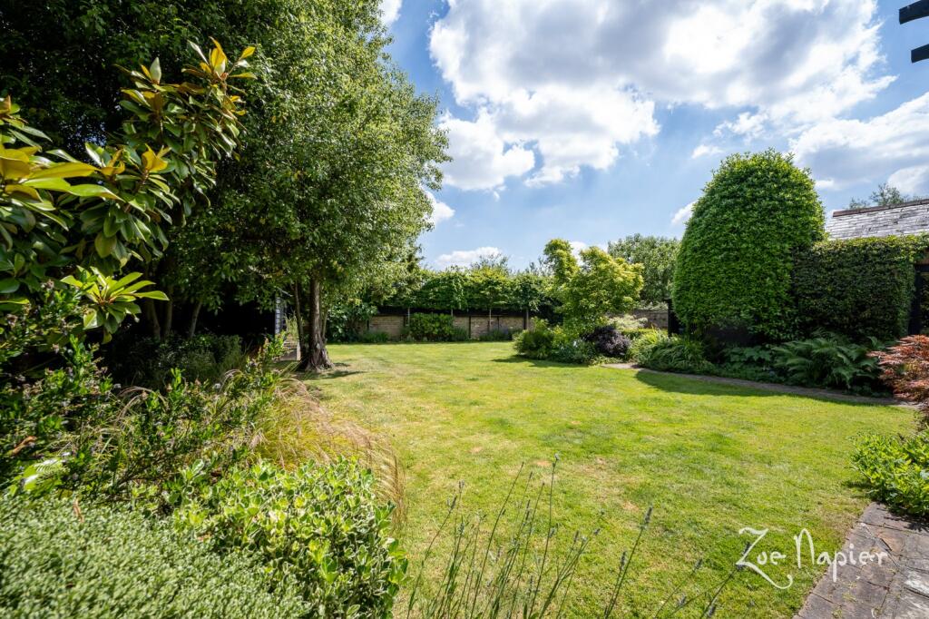 Additional image 18 of Herongate