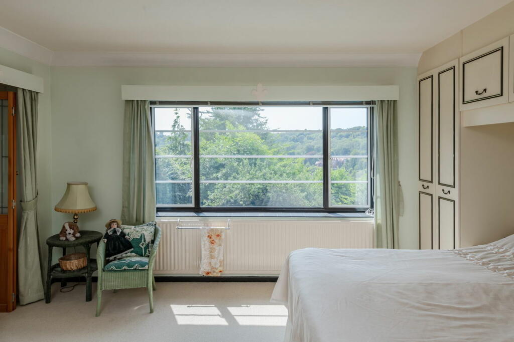 Additional image 24 of Harestone Hill, Caterham, CR3