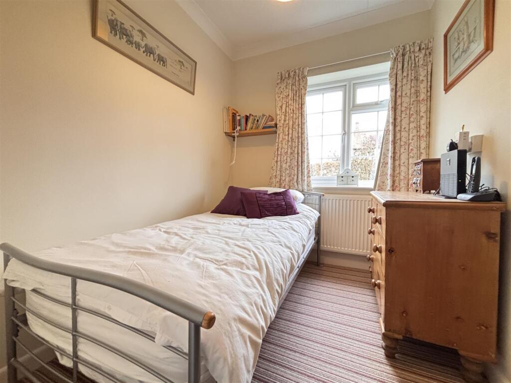 Additional image 28 of Windmill Road, Bradfield