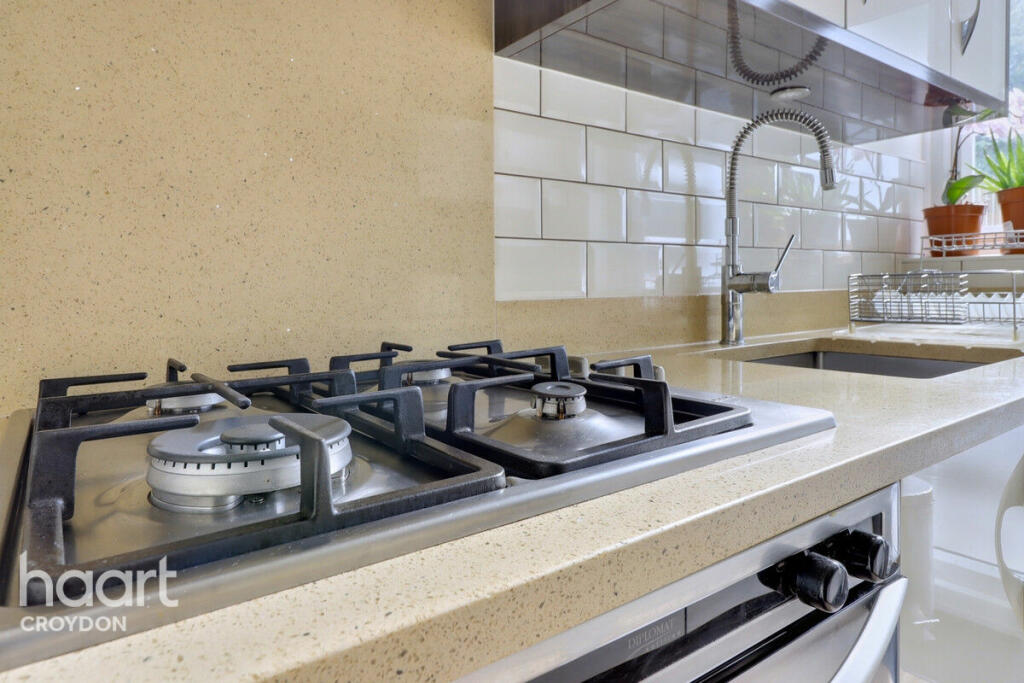 Additional image 9 of Thornton Avenue, Croydon