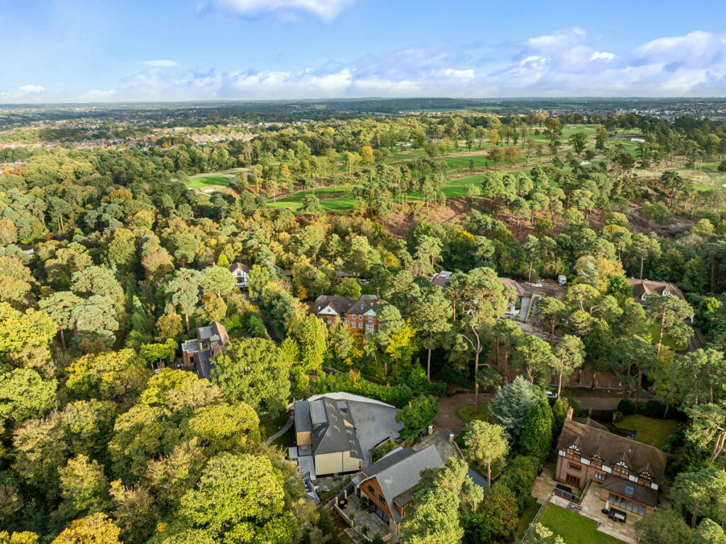 Additional image 35 of Pine Coombe, Shirley, CR0