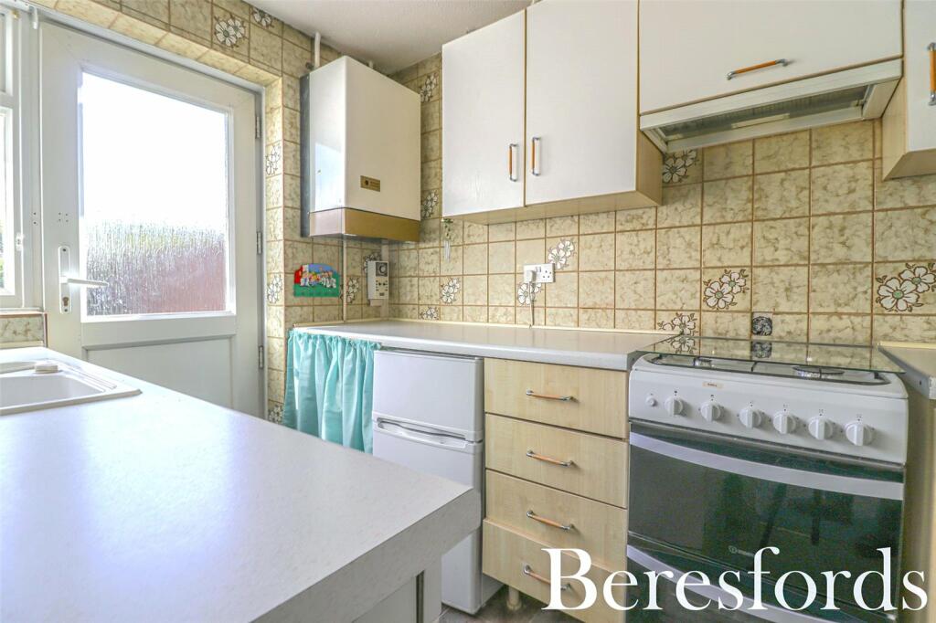 Additional image 4 of Heather Close, Pilgrims Hatch, CM15