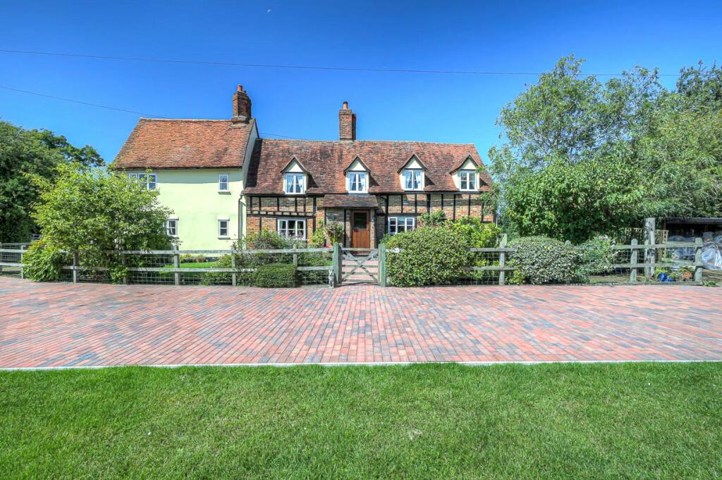 Additional image 25 of Doddinghurst Road, Pilgrims Hatch, CM15