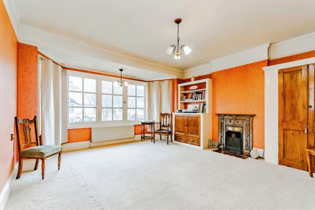 Additional image 5 of Birdhurst Gardens, South Croydon, CR2