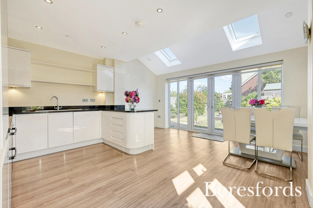 Additional image 2 of Brookmans View, Stock, CM4