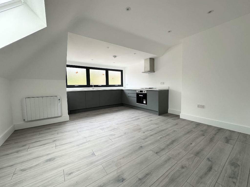 Additional image 4 of Whyteleafe Hill, Whyteleafe, CR3 0AG