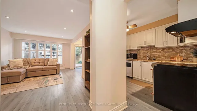 Additional image 8 of 197 Baronwood Crt