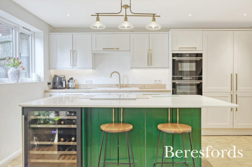 Additional image 7 of Halstead Way, Hutton, CM13