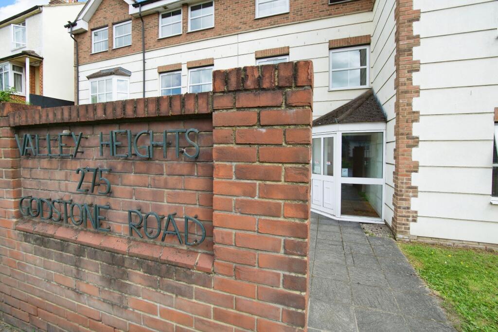 Additional image 12 of Godstone Road, Whyteleafe, Surrey, CR3