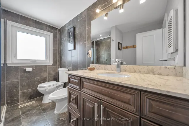 Additional image 27 of 16 JOANNE Crt