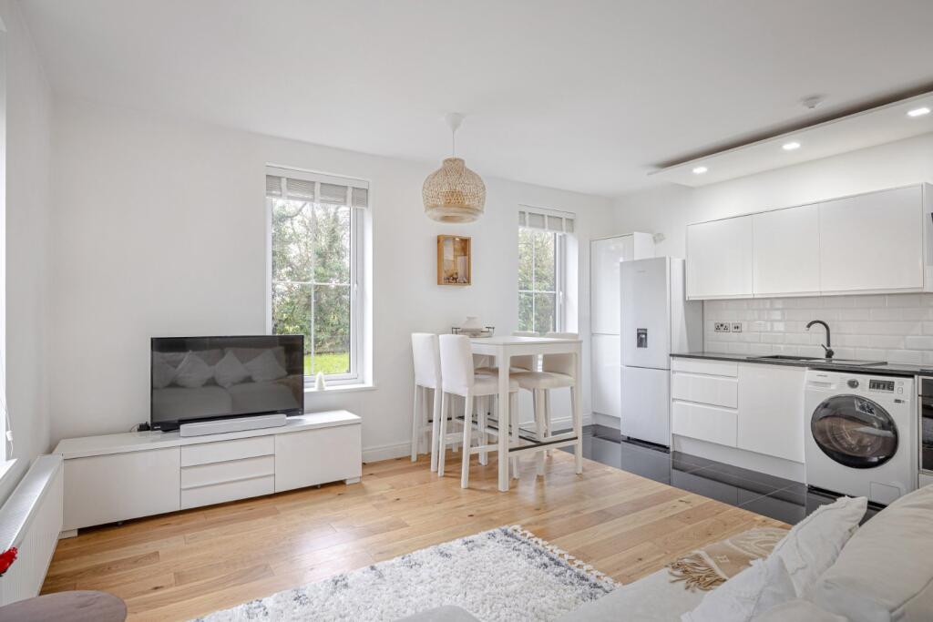 Additional image 17 of Parsonage Lane, Bishop's Stortford, Hertfordshire, CM23