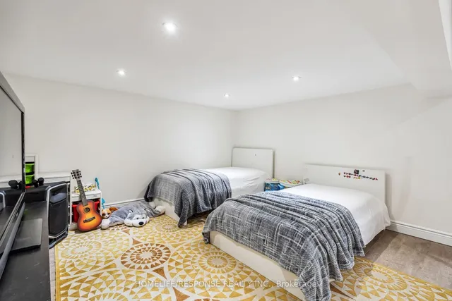 Additional image 29 of 77 GARBUTT Cres