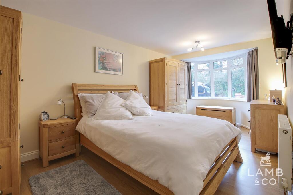 Additional image 10 of Lancaster Gardens West, Clacton-On-Sea